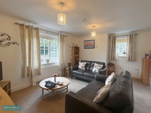 Sitting room- click for photo gallery